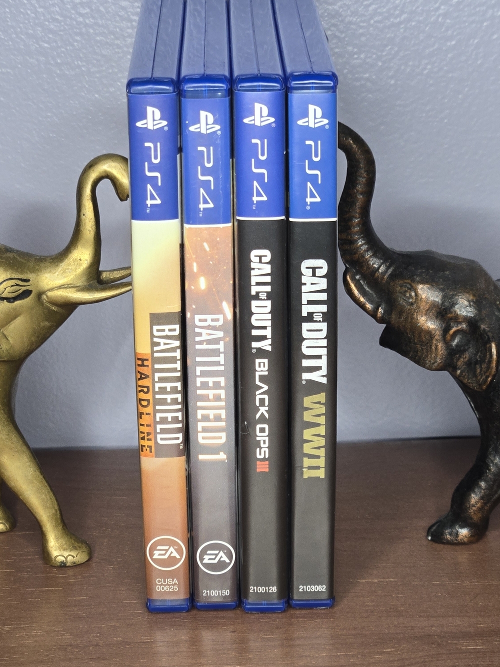 Sony PS4 Four FPS Game Bundle (Battlefield & Call of Duty)